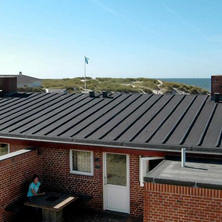 Two-Bedroom Holiday Home In Henne 7 Henne Strand Ruang foto