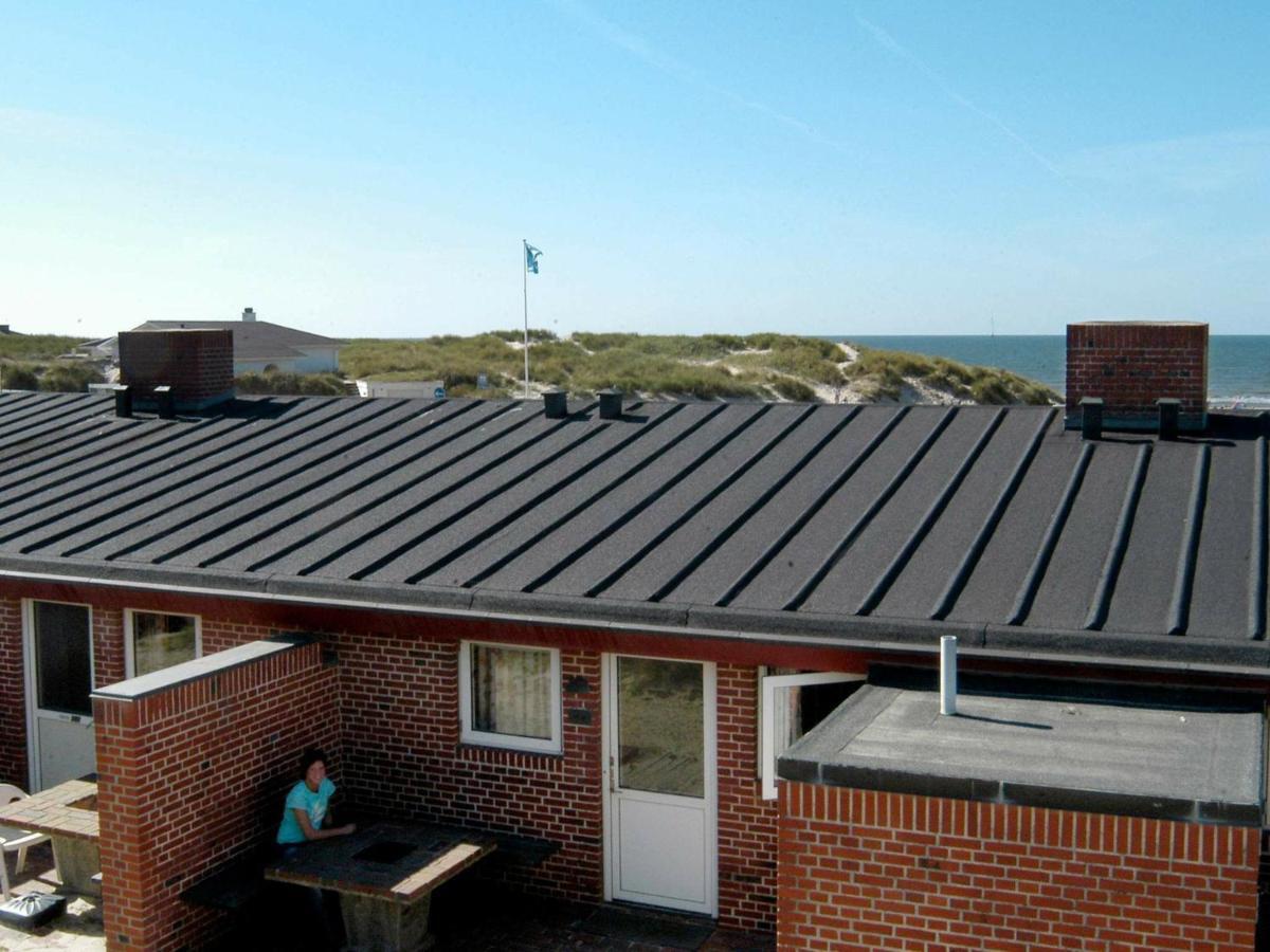 Two-Bedroom Holiday Home In Henne 7 Henne Strand Ruang foto